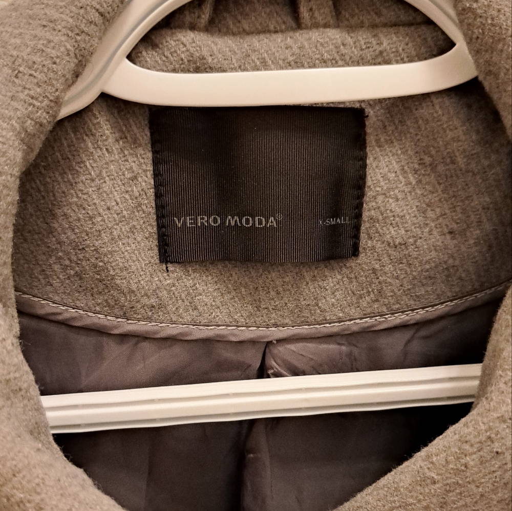 VERO MODA Grey Jacket - Picture 3 of 6